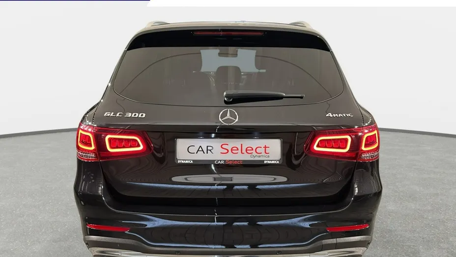 MERCEDES-BENZ GLC -