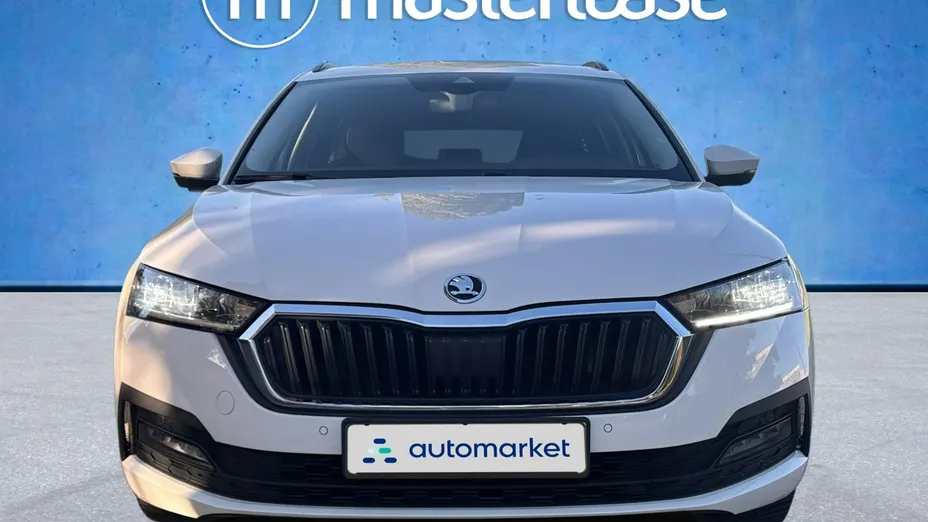 SKODA Octavia -