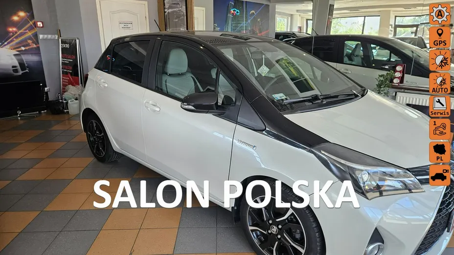 TOYOTA Yaris -