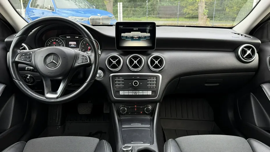 MERCEDES-BENZ A Klasa -