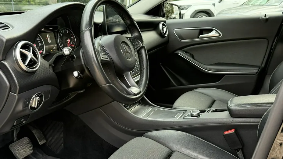 MERCEDES-BENZ A Klasa -