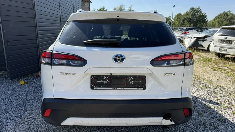TOYOTA Corolla Cross -