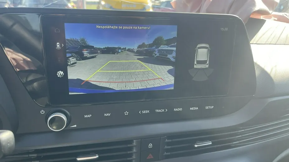 HYUNDAI i20 -