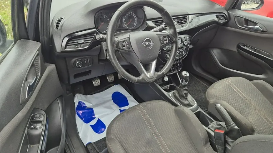 OPEL Corsa -