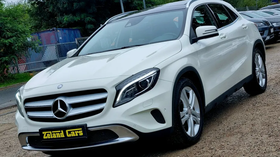 MERCEDES-BENZ GLA -