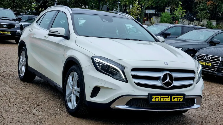 MERCEDES-BENZ GLA -