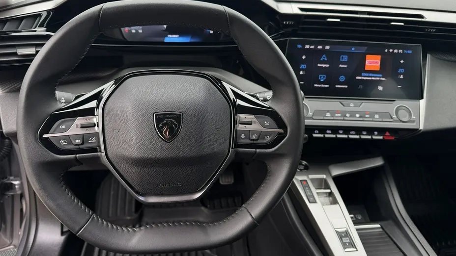 PEUGEOT 308 -