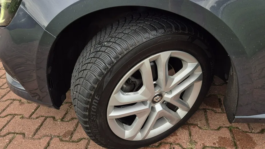 RENAULT Megane -