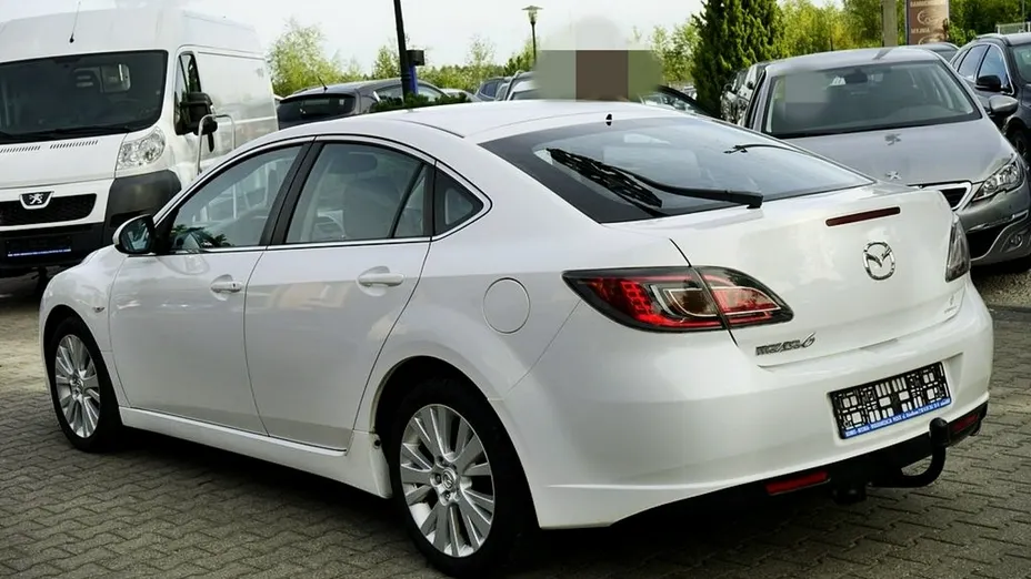 MAZDA 6 -