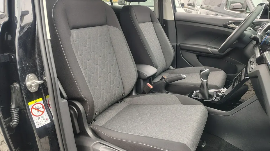 VOLKSWAGEN T-Cross -