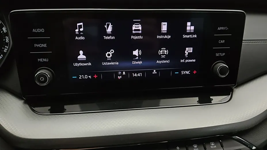 SKODA Octavia -