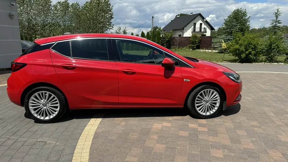 OPEL Astra -
