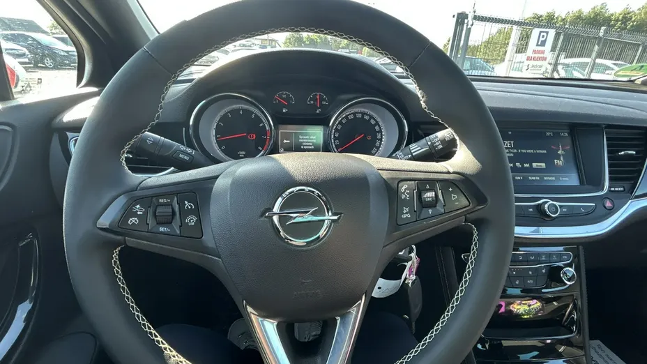 OPEL Astra -