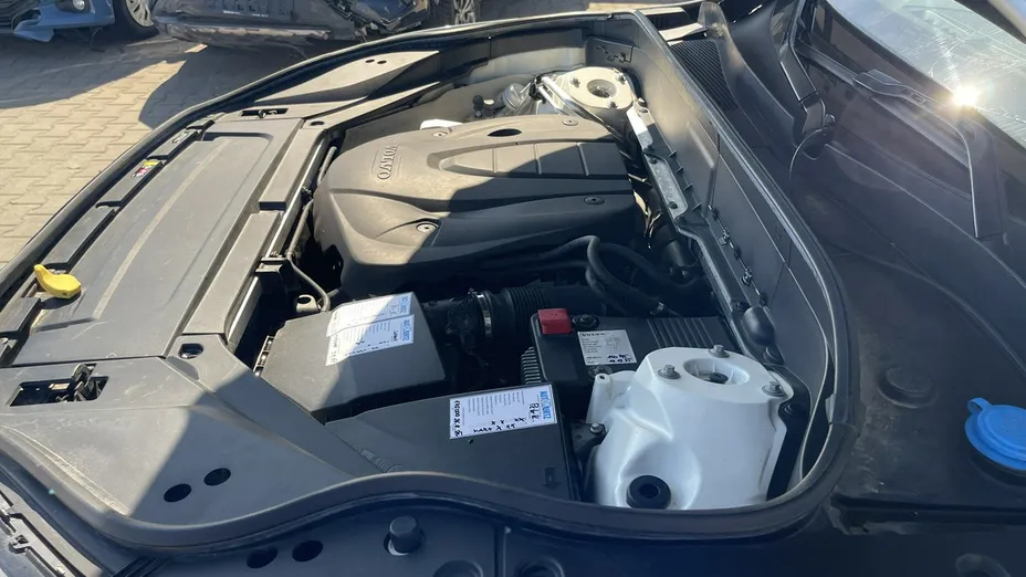 VOLVO XC90 -