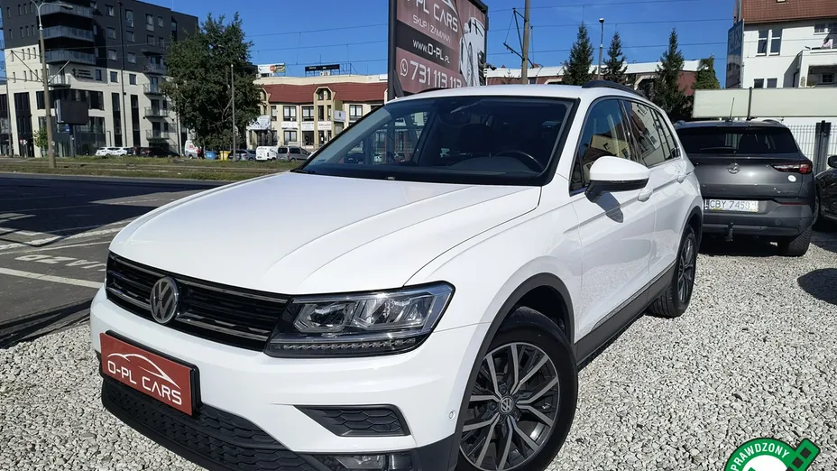 VOLKSWAGEN Tiguan -