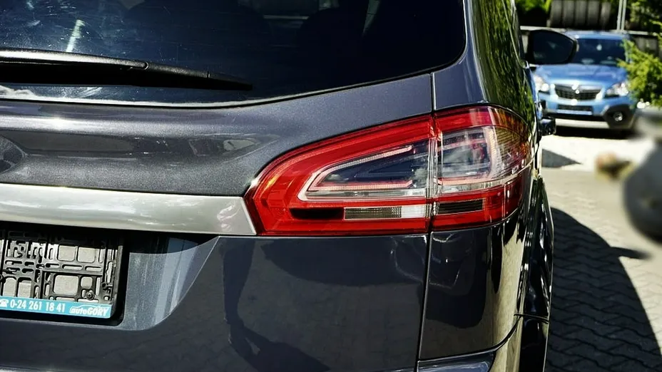 FORD S-MAX -