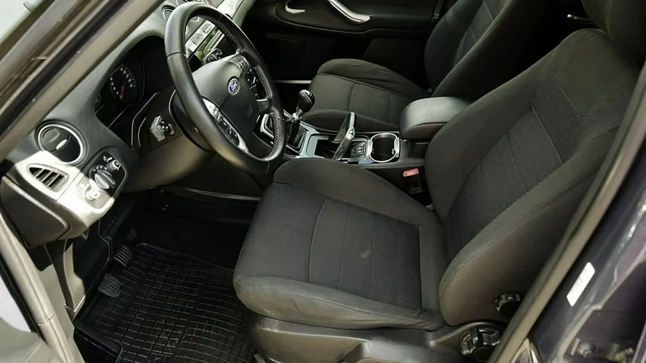 FORD S-MAX -