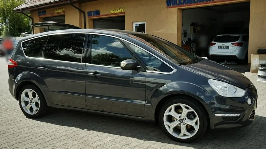 FORD S-MAX -