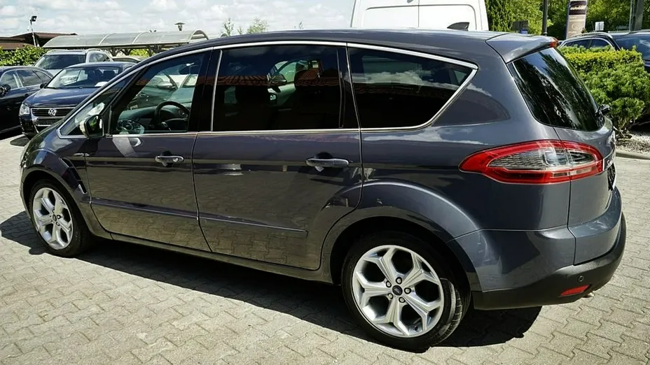 FORD S-MAX -
