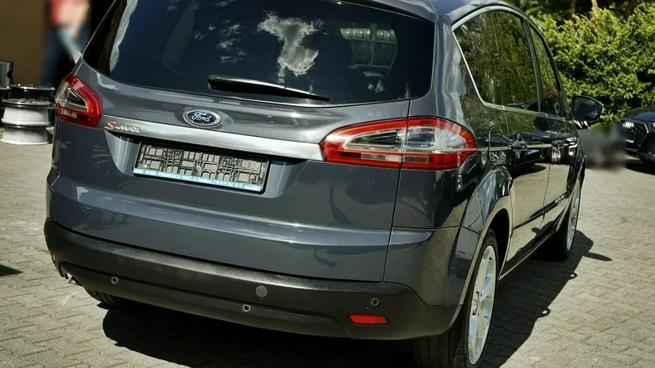 FORD S-MAX -