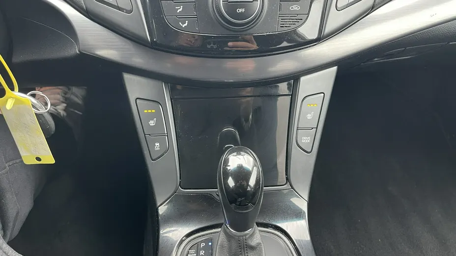 HYUNDAI i40 -