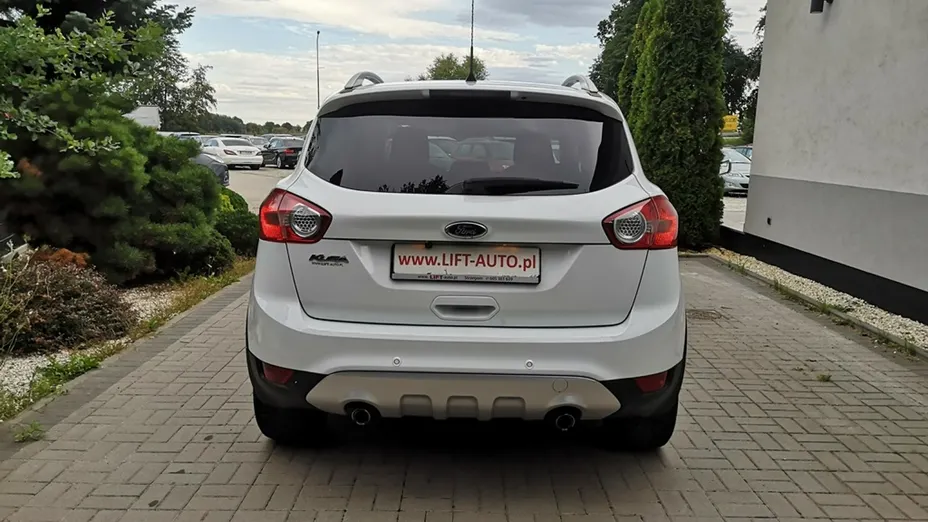 FORD Kuga -