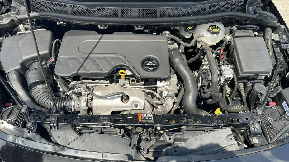 OPEL Astra -