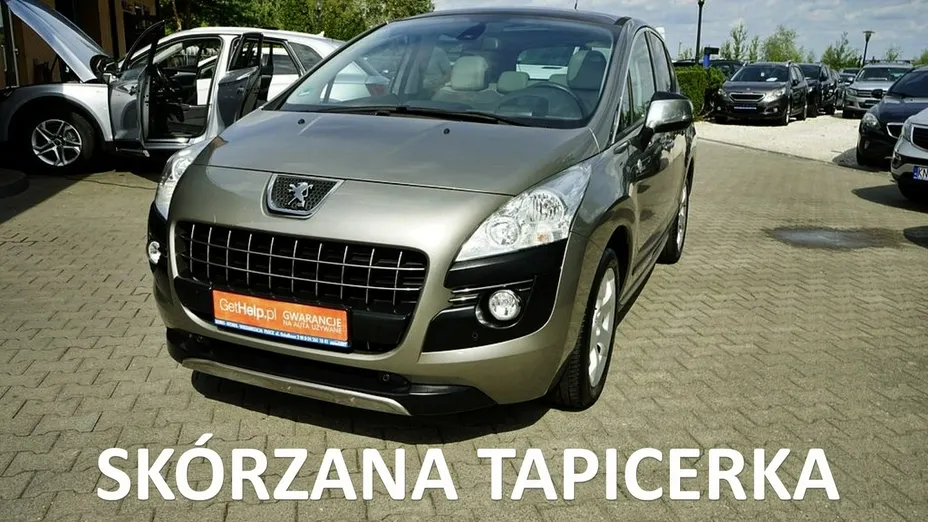 PEUGEOT 3008 -