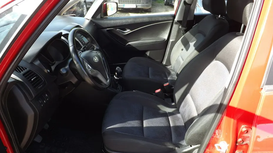 HYUNDAI ix20 -