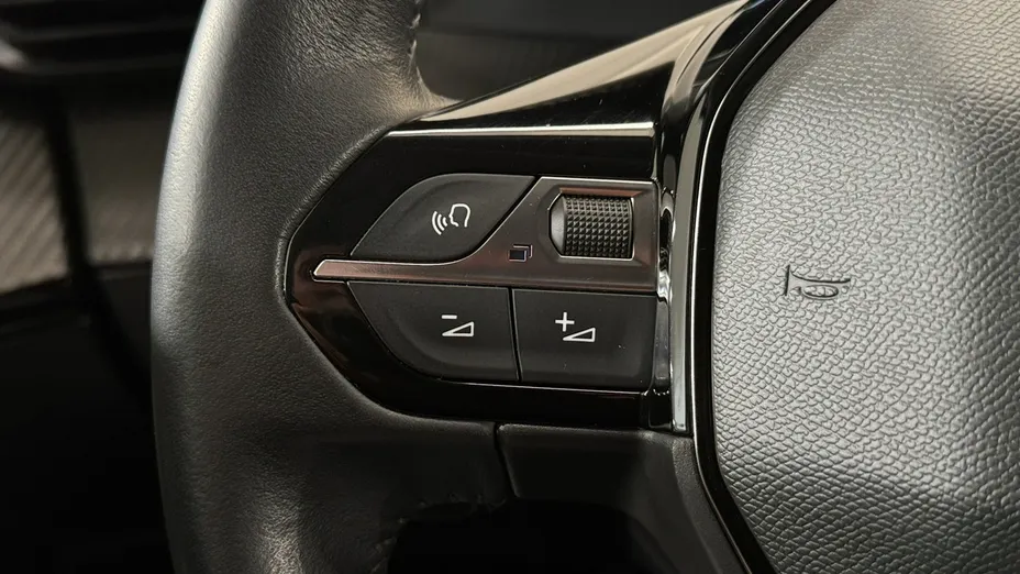 PEUGEOT 2008 -