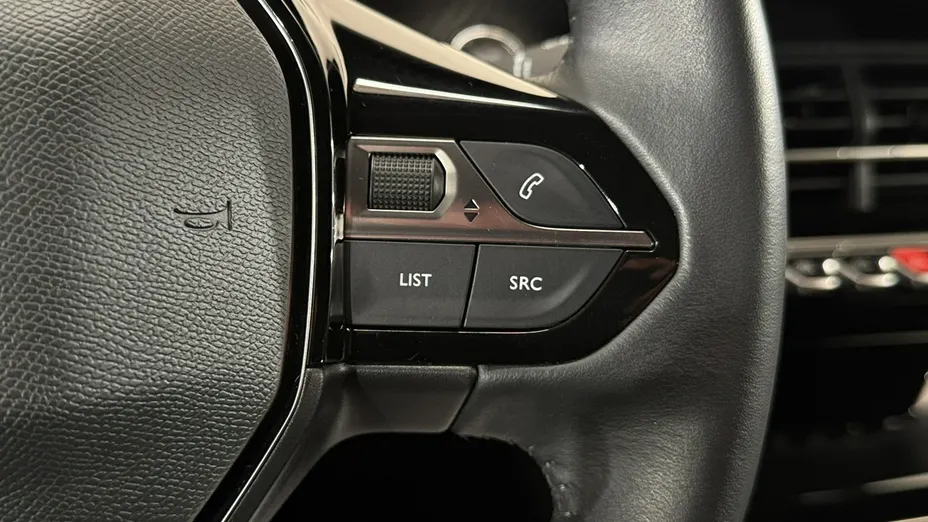 PEUGEOT 2008 -