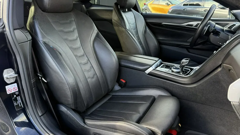 BMW Seria 8 -