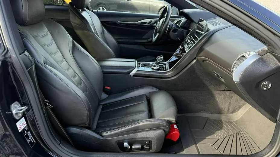 BMW Seria 8 -