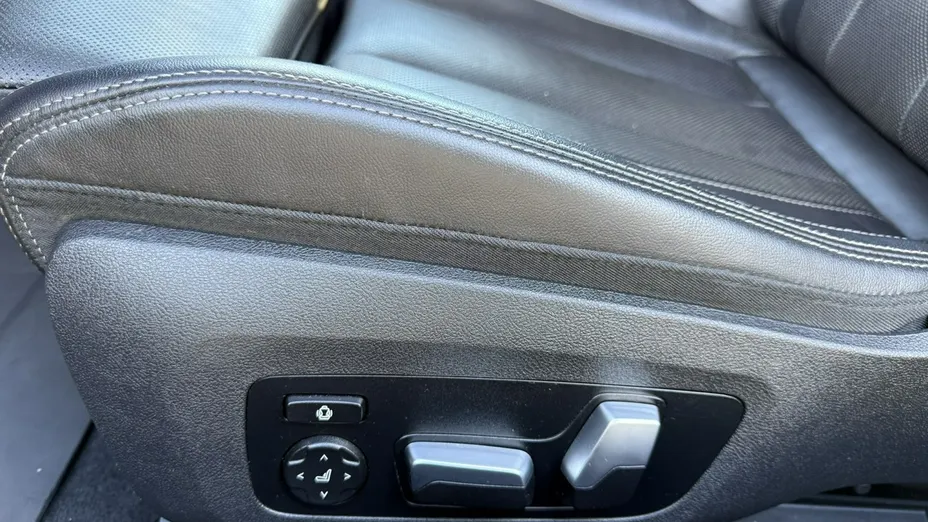 BMW Seria 8 -