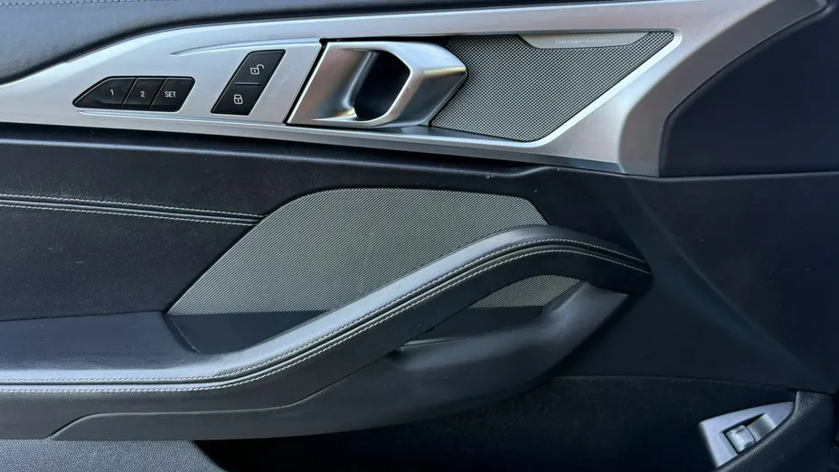BMW Seria 8 -