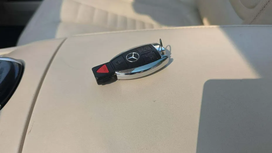 MERCEDES-BENZ S Klasa -