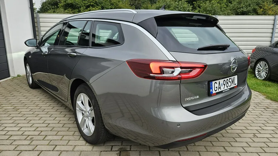 OPEL Insignia -