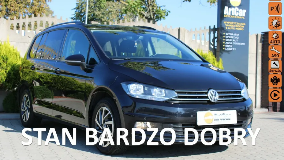 VOLKSWAGEN Touran -