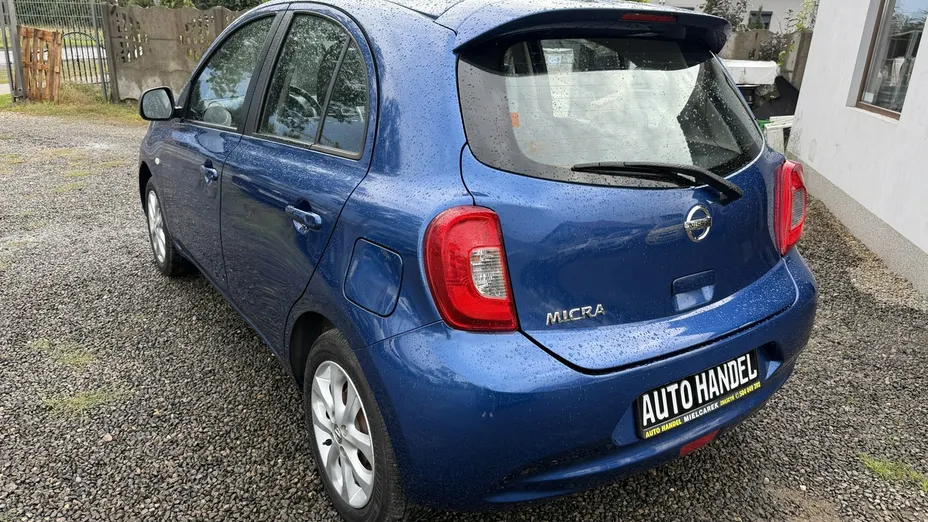NISSAN Micra -