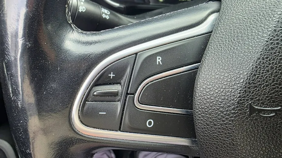 RENAULT Koleos -