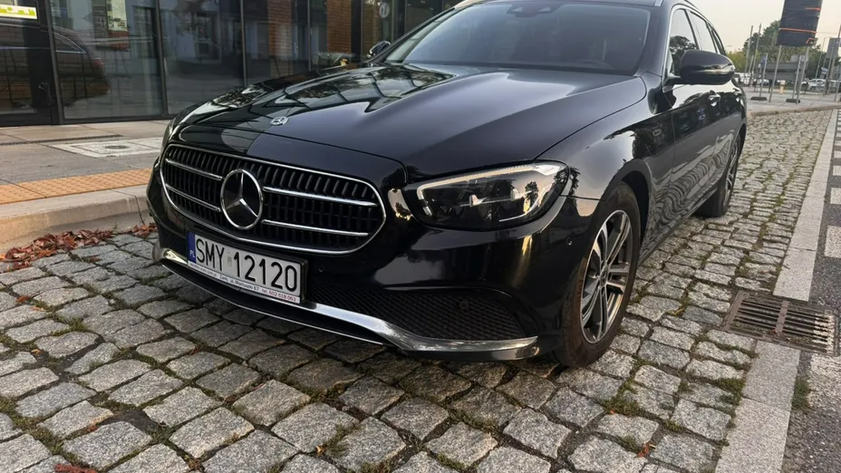 MERCEDES-BENZ E Klasa -