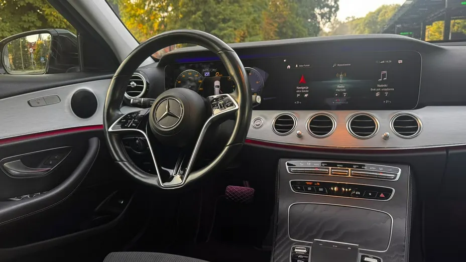 MERCEDES-BENZ E Klasa -