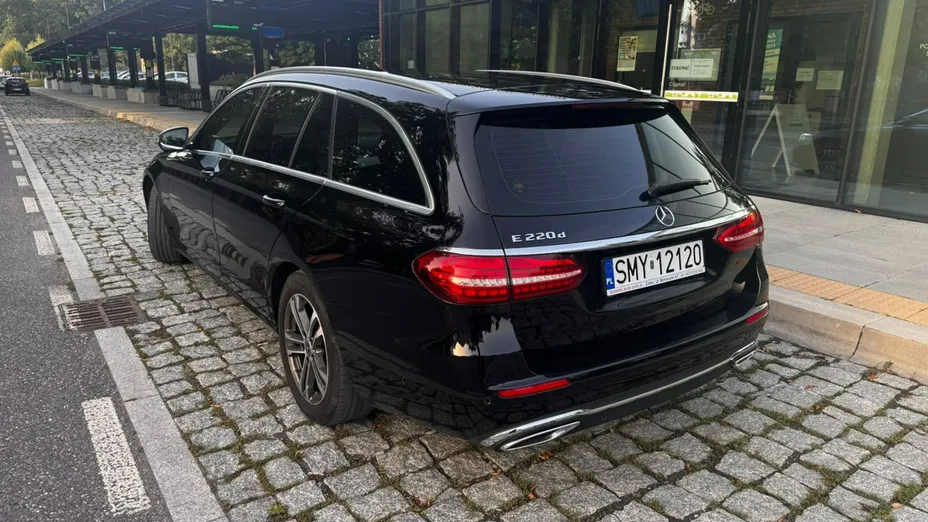 MERCEDES-BENZ E Klasa -