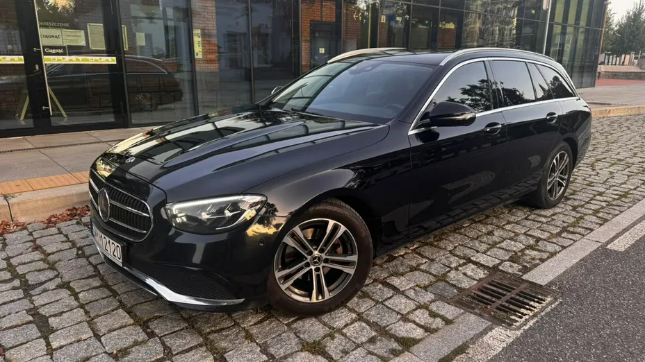 MERCEDES-BENZ E Klasa -