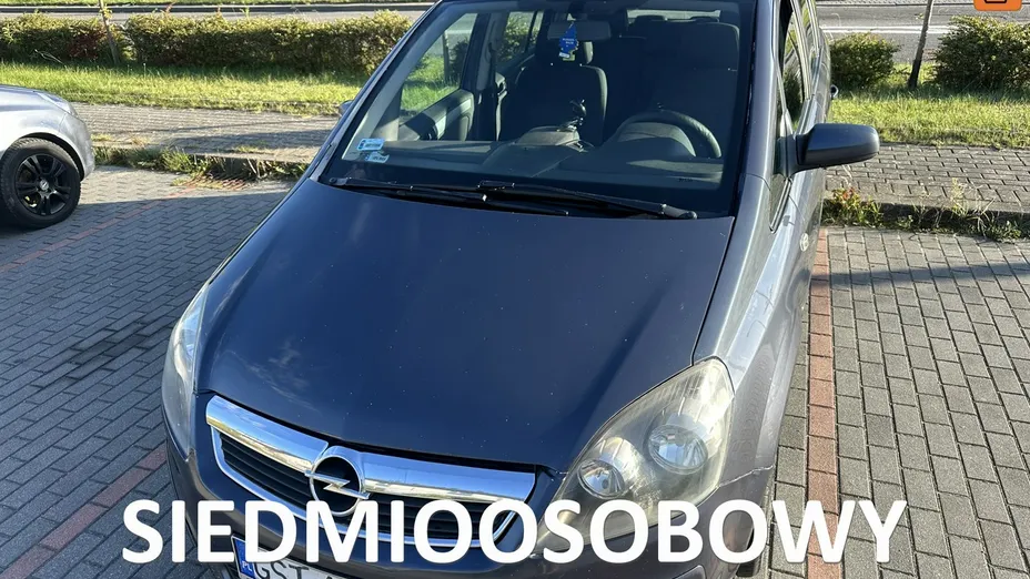 OPEL Zafira -