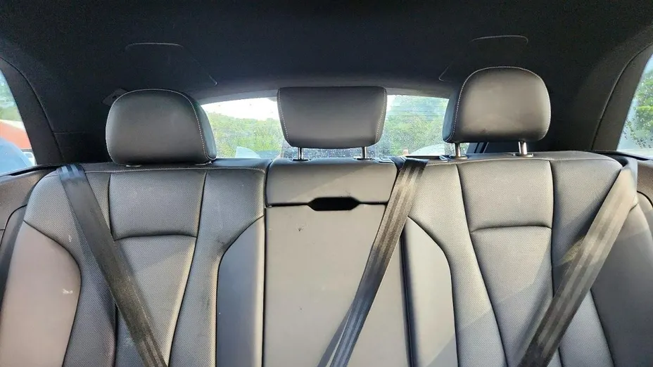 AUDI Q8 -