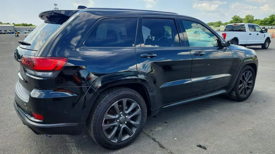 JEEP Grand Cherokee -
