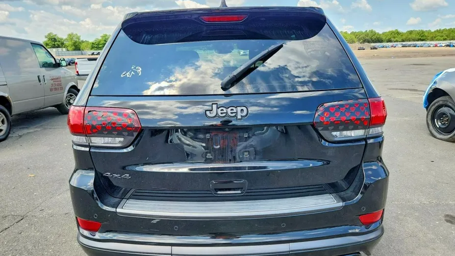 JEEP Grand Cherokee -
