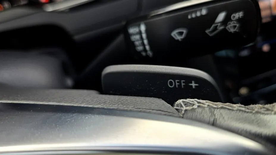 VOLKSWAGEN Arteon -
