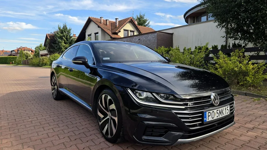 VOLKSWAGEN Arteon -